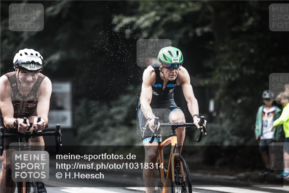 13.09.2026 - Stadtparktriathlon H.Heesch http://msf.ph/oto/10318314 13.09.2026 11:54:11 Radfahren 759, 882, 926 meine-sportfotos.de