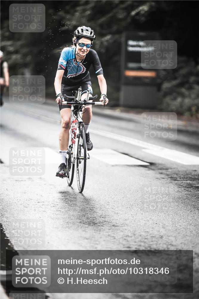 13.09.2026 - Stadtparktriathlon H.Heesch http://msf.ph/oto/10318346 13.09.2026 11:54:21 Radfahren 789, 824, 885, 933 meine-sportfotos.de