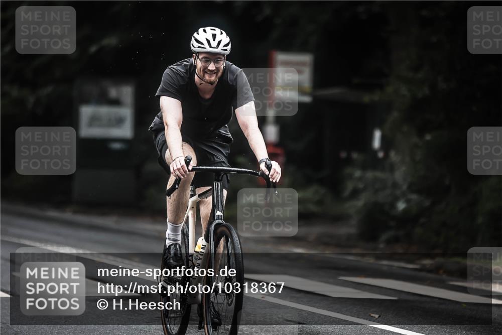 13.09.2026 - Stadtparktriathlon H.Heesch http://msf.ph/oto/10318367 13.09.2026 13:02:16 Radfahren 1204, 1262, 1273, 1356, 1373, 1395, 1396, 1425 meine-sportfotos.de