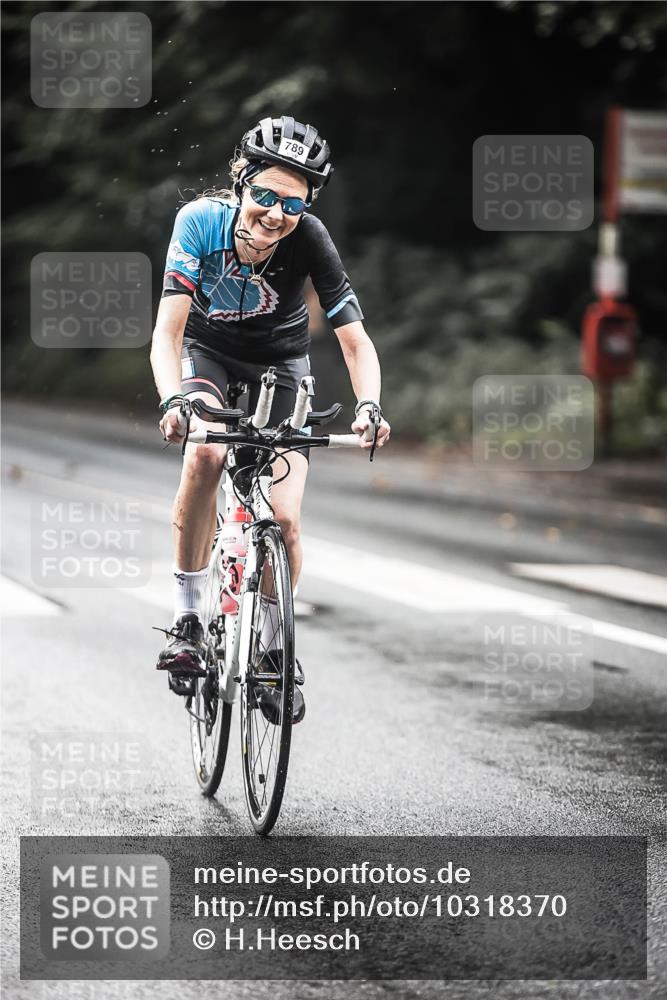 13.09.2026 - Stadtparktriathlon H.Heesch http://msf.ph/oto/10318370 13.09.2026 11:54:22 Radfahren 789, 824, 885, 933 meine-sportfotos.de