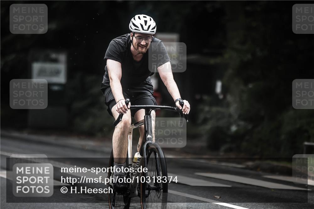13.09.2026 - Stadtparktriathlon H.Heesch http://msf.ph/oto/10318374 13.09.2026 13:02:16 Radfahren 1204, 1262, 1273, 1356, 1373, 1395, 1396, 1425 meine-sportfotos.de