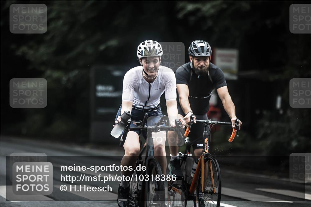 13.09.2026 - Stadtparktriathlon H.Heesch http://msf.ph/oto/10318386 13.09.2026 13:02:19 Radfahren 1195, 1204, 1262, 1347, 1356, 1364, 1380, 1395, 1396 meine-sportfotos.de