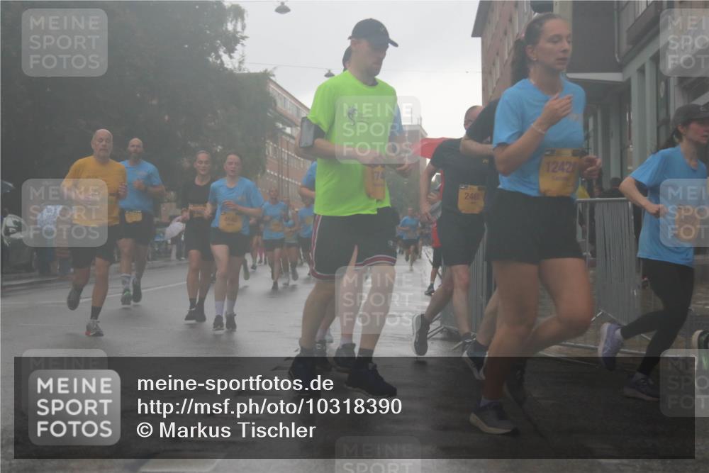 13.09.2026 - Kiel Lauf Markus Tischler http://msf.ph/oto/10318390 13.09.2026 10:49:22 Fleethörn 4646, 2468, 1242, 2672 meine-sportfotos.de