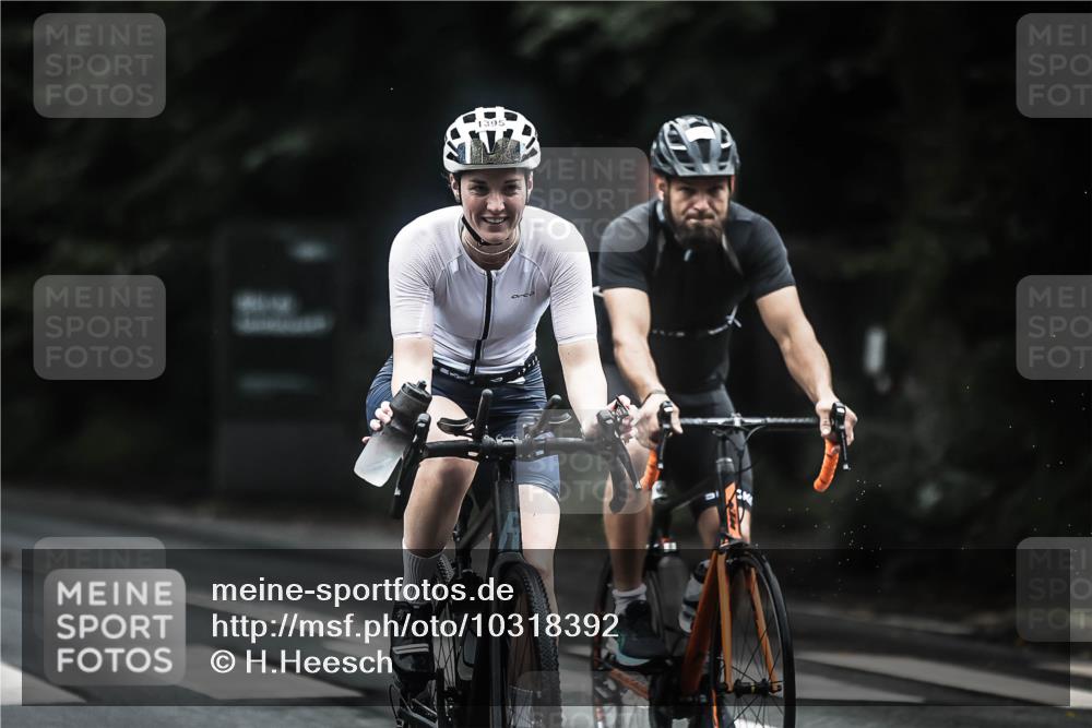 13.09.2026 - Stadtparktriathlon H.Heesch http://msf.ph/oto/10318392 13.09.2026 13:02:19 Radfahren 1195, 1204, 1262, 1347, 1356, 1364, 1380, 1395, 1396 meine-sportfotos.de