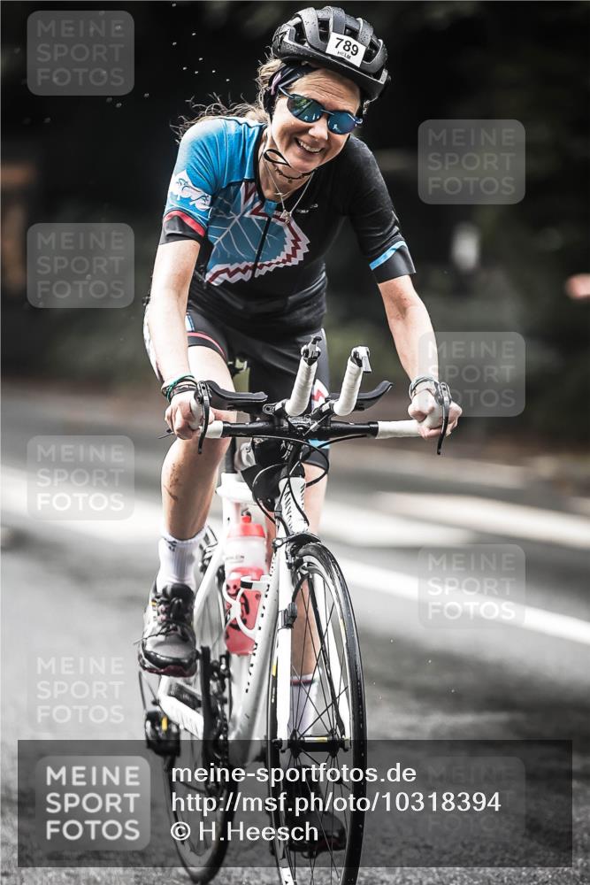 13.09.2026 - Stadtparktriathlon H.Heesch http://msf.ph/oto/10318394 13.09.2026 11:54:22 Radfahren 789, 824, 885, 933 meine-sportfotos.de