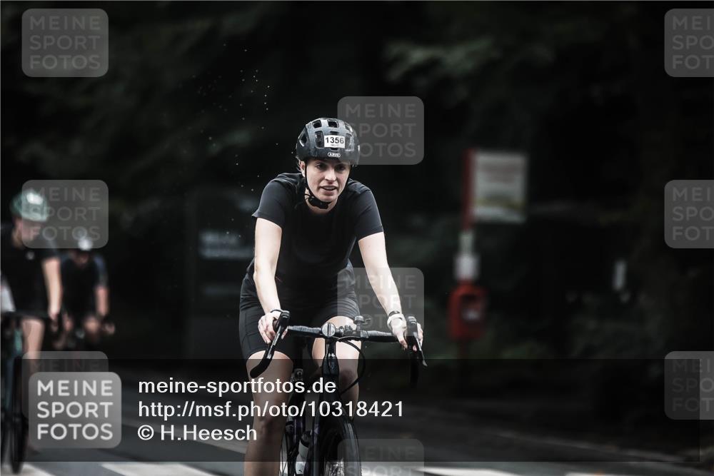 13.09.2026 - Stadtparktriathlon H.Heesch http://msf.ph/oto/10318421 13.09.2026 13:02:22 Radfahren 1195, 1262, 1347, 1356, 1363, 1364, 1380, 1395, 1396 meine-sportfotos.de