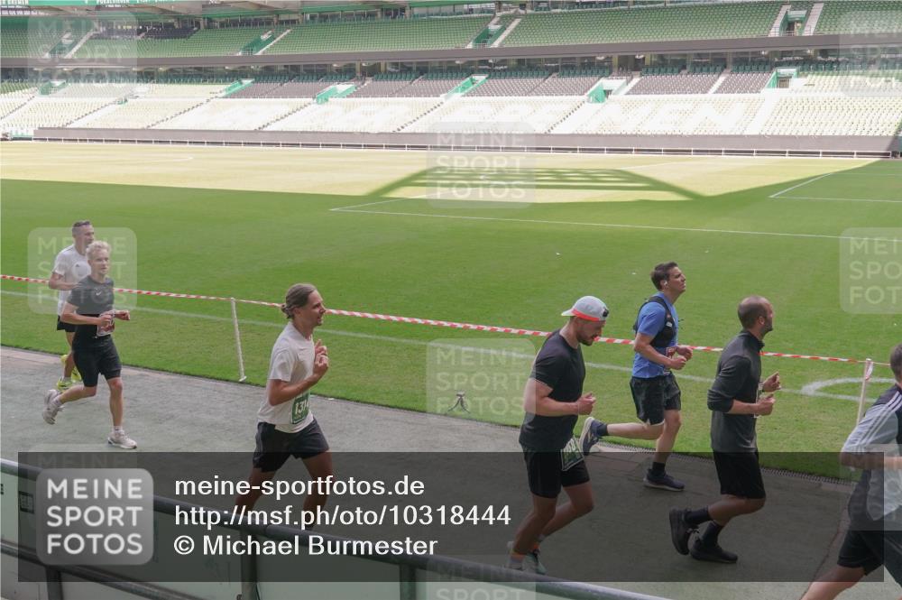 13.09.2026 - 21. swb-Marathon Bremen Michael Burmester http://msf.ph/oto/10318444 13.09.2026 12:53:41 Laufen im Stadion 102, 107, 145, 161, 189, 313, 376, 385, 461, 472, 481, 541, 560, 615, 616, 666, 675, 683, 696, 740, 755, 792, 816, 827, 982, 985, 987, 1033, 1056, 1076, 1207, 1252, 1297, 1419, 1433, 1445, 1468, 1528, 1542, 1551, 1631, 1646, 1658, 1664, 1704, 1707, 1814, 2007, 2043, 2055, 2203, 2280, 2350, 2362, 2401, 2422, 2454, 2480, 2498, 2499, 2623, 2701, 2767, 2820, 2824, 2858, 2882, 2913, 2962, 2971, 2997, 3054, 3085, 3149, 3236, 3336, 3357, 3362, 3413, 3448, 4283, 4605 meine-sportfotos.de