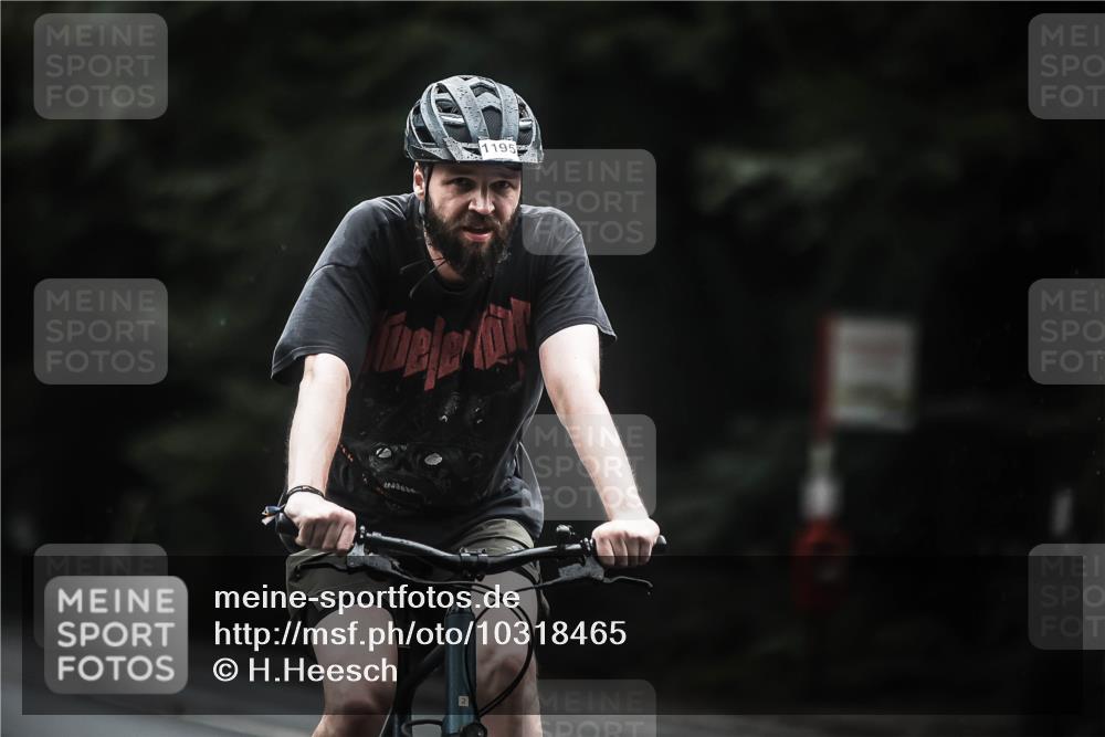 13.09.2026 - Stadtparktriathlon H.Heesch http://msf.ph/oto/10318465 13.09.2026 13:02:25 Radfahren 1195, 1347, 1356, 1363, 1364, 1380, 1395, 1396 meine-sportfotos.de