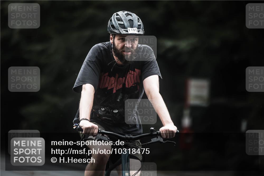 13.09.2026 - Stadtparktriathlon H.Heesch http://msf.ph/oto/10318475 13.09.2026 13:02:25 Radfahren 1195, 1347, 1356, 1363, 1364, 1380, 1395, 1396 meine-sportfotos.de