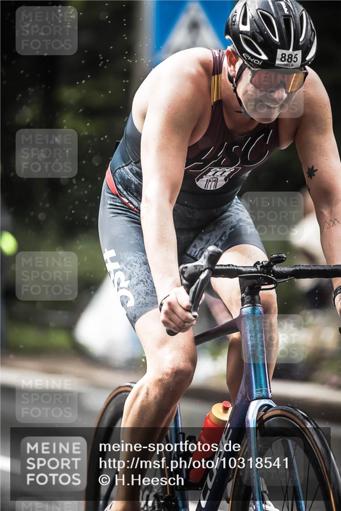 13.09.2026 - Stadtparktriathlon H.Heesch http://msf.ph/oto/10318541 13.09.2026 11:54:26 Radfahren 749, 789, 824, 885, 933 meine-sportfotos.de