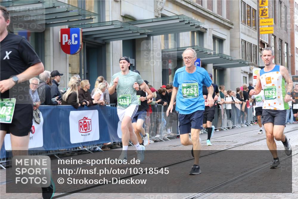 13.09.2026 - 21. swb-Marathon Bremen Strokosch-Dieckow http://msf.ph/oto/10318545 13.09.2026 13:17:12 Ziel 560, 771, 842, 1297, 2008, 2234, 2812, 3148, 3760, 4171, 4498, 4499, 4620, 5041, 5550, 6095, 6734, 6803, 7901, 8100, 8250, 8253, 8446, 8532, 8714, 9075, 9400, 13107, 385, 1970, 2052, 2319, 3246, 3706, 4156, 4805, 6049, 6624, 6704, 6759, 6819, 6953, 7284, 7297, 8111, 8418, 8858 meine-sportfotos.de