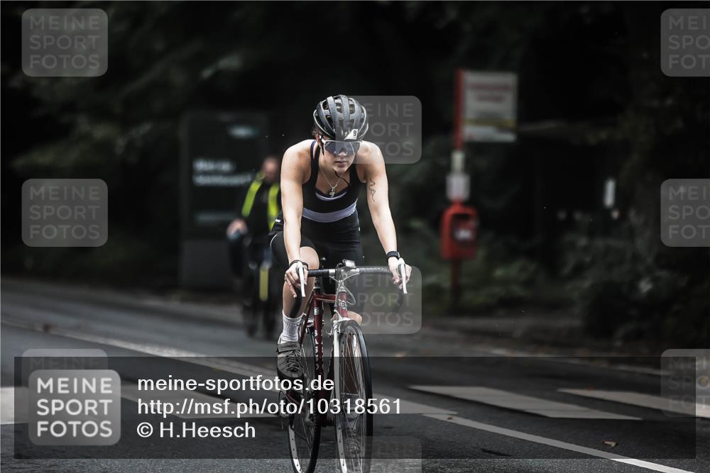 13.09.2026 - Stadtparktriathlon H.Heesch http://msf.ph/oto/10318561 13.09.2026 13:02:33 Radfahren 1220, 1334, 1363, 1378, 1408 meine-sportfotos.de