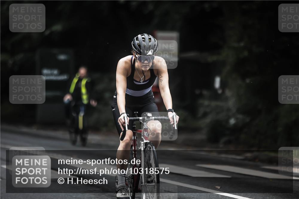 13.09.2026 - Stadtparktriathlon H.Heesch http://msf.ph/oto/10318575 13.09.2026 13:02:33 Radfahren 1220, 1334, 1363, 1378, 1408 meine-sportfotos.de