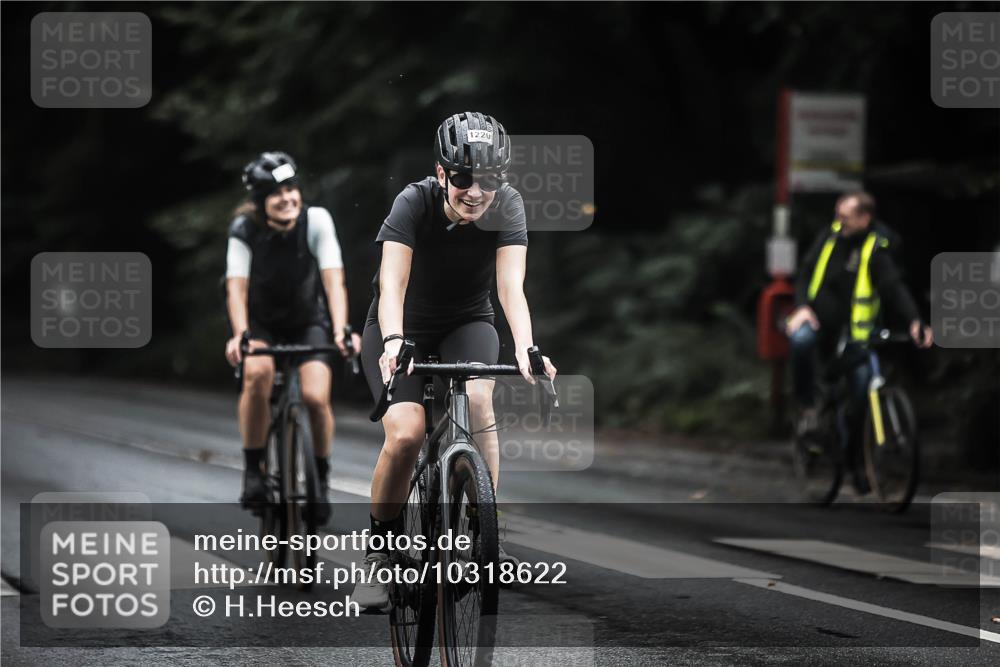 13.09.2026 - Stadtparktriathlon H.Heesch http://msf.ph/oto/10318622 13.09.2026 13:02:35 Radfahren 1193, 1220, 1334, 1378, 1408 meine-sportfotos.de