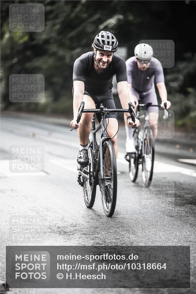 13.09.2026 - Stadtparktriathlon H.Heesch http://msf.ph/oto/10318664 13.09.2026 11:54:38 Radfahren 724, 763, 840, 863, 946 meine-sportfotos.de