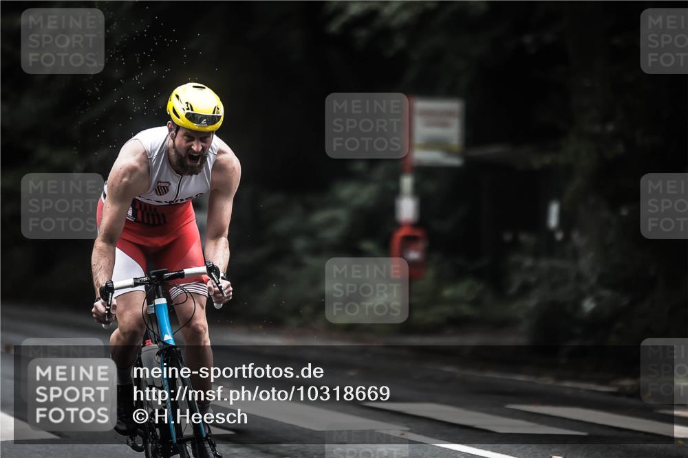 13.09.2026 - Stadtparktriathlon H.Heesch http://msf.ph/oto/10318669 13.09.2026 13:02:42 Radfahren 1193, 1235, 1375, 1378 meine-sportfotos.de