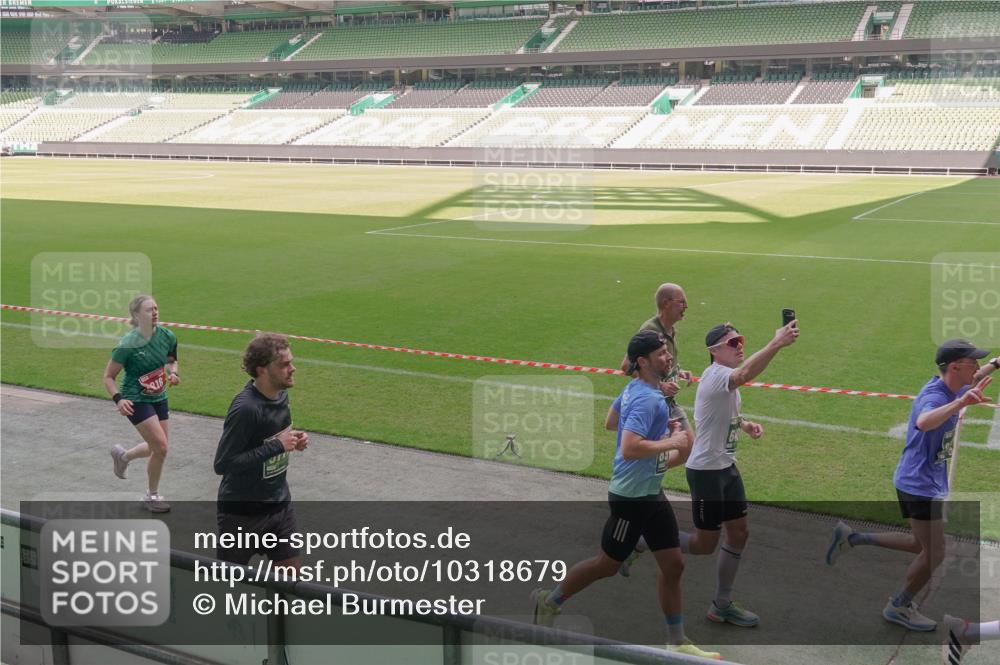 13.09.2026 - 21. swb-Marathon Bremen Michael Burmester http://msf.ph/oto/10318679 13.09.2026 12:53:50 Laufen im Stadion 102, 145, 161, 189, 313, 376, 385, 461, 472, 481, 541, 560, 615, 616, 666, 675, 683, 696, 740, 755, 792, 816, 827, 982, 985, 987, 1033, 1053, 1056, 1076, 1207, 1252, 1297, 1419, 1433, 1445, 1468, 1528, 1542, 1551, 1631, 1646, 1658, 1664, 1704, 1707, 1814, 2007, 2043, 2055, 2203, 2280, 2350, 2362, 2401, 2422, 2454, 2480, 2499, 2623, 2701, 2767, 2801, 2820, 2824, 2858, 2882, 2913, 2962, 2971, 2997, 3012, 3054, 3149, 3206, 3236, 3357, 3362, 3413, 3448, 4605 meine-sportfotos.de