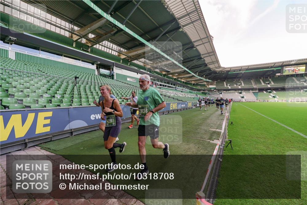 13.09.2026 - 21. swb-Marathon Bremen Michael Burmester http://msf.ph/oto/10318708 13.09.2026 13:17:00 Laufen im Stadion 134, 143, 153, 231, 267, 271, 311, 449, 588, 598, 612, 653, 990, 1057, 1185, 1312, 1424, 1425, 1465, 1539, 1790, 1813, 1825, 1874, 1987, 2013, 2067, 2096, 2218, 2259, 2351, 2363, 2381, 2389, 2419, 2468, 2532, 2550, 2562, 2579, 2586, 2601, 2647, 2655, 2664, 2678, 2698, 2778, 2797, 2799, 2821, 2846, 2974, 2984, 2996, 3001, 3075, 3104, 3133, 3165, 3180, 3195, 3213, 3237, 3265, 3314, 3331, 3337, 3366, 3382, 3387, 3421, 3431, 3479, 3486, 3501, 3506, 3512, 3548 meine-sportfotos.de