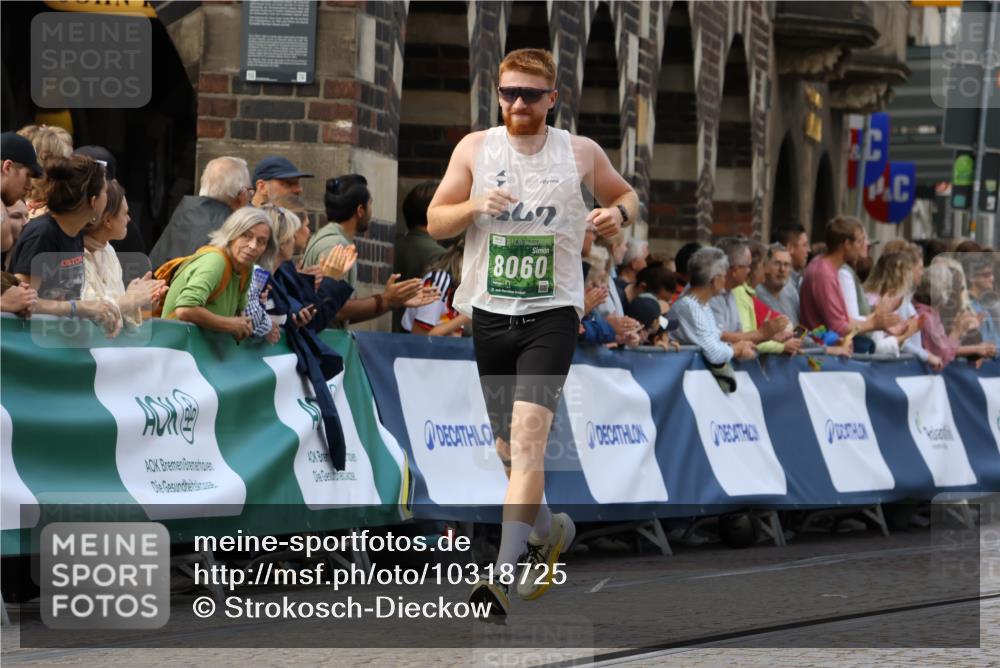 13.09.2026 - 21. swb-Marathon Bremen Strokosch-Dieckow http://msf.ph/oto/10318725 13.09.2026 13:07:24 Ziel 749, 1540, 1863, 3794, 3973, 6053, 7636, 7876, 8888, 9708, 9927, 819, 2135, 4990, 5570, 5976, 7803, 8060, 8467, 8611, 9035 meine-sportfotos.de