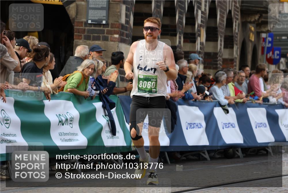 13.09.2026 - 21. swb-Marathon Bremen Strokosch-Dieckow http://msf.ph/oto/10318776 13.09.2026 13:07:24 Ziel 749, 1540, 1863, 3794, 3973, 6053, 7636, 7876, 8888, 9708, 9927, 819, 2135, 4990, 5570, 5976, 7803, 8060, 8467, 8611, 9035 meine-sportfotos.de