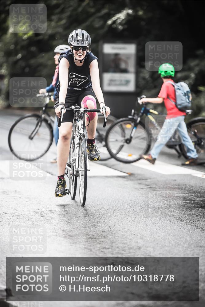13.09.2026 - Stadtparktriathlon H.Heesch http://msf.ph/oto/10318778 13.09.2026 11:54:41 Radfahren 724, 763, 840, 863, 946 meine-sportfotos.de
