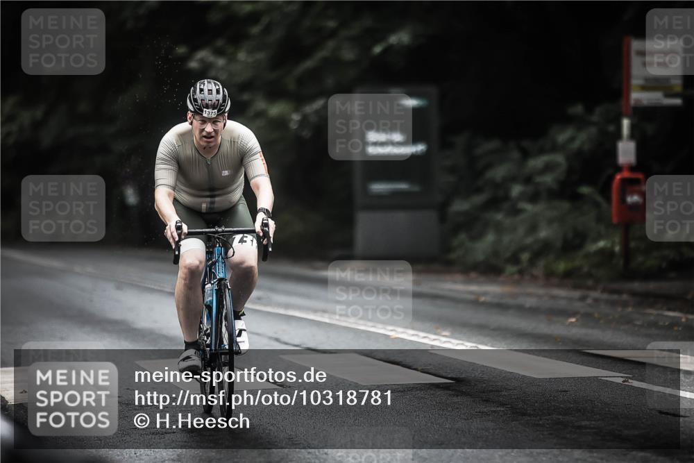 13.09.2026 - Stadtparktriathlon H.Heesch http://msf.ph/oto/10318781 13.09.2026 13:02:47 Radfahren 1193, 1235, 1375, 1405 meine-sportfotos.de