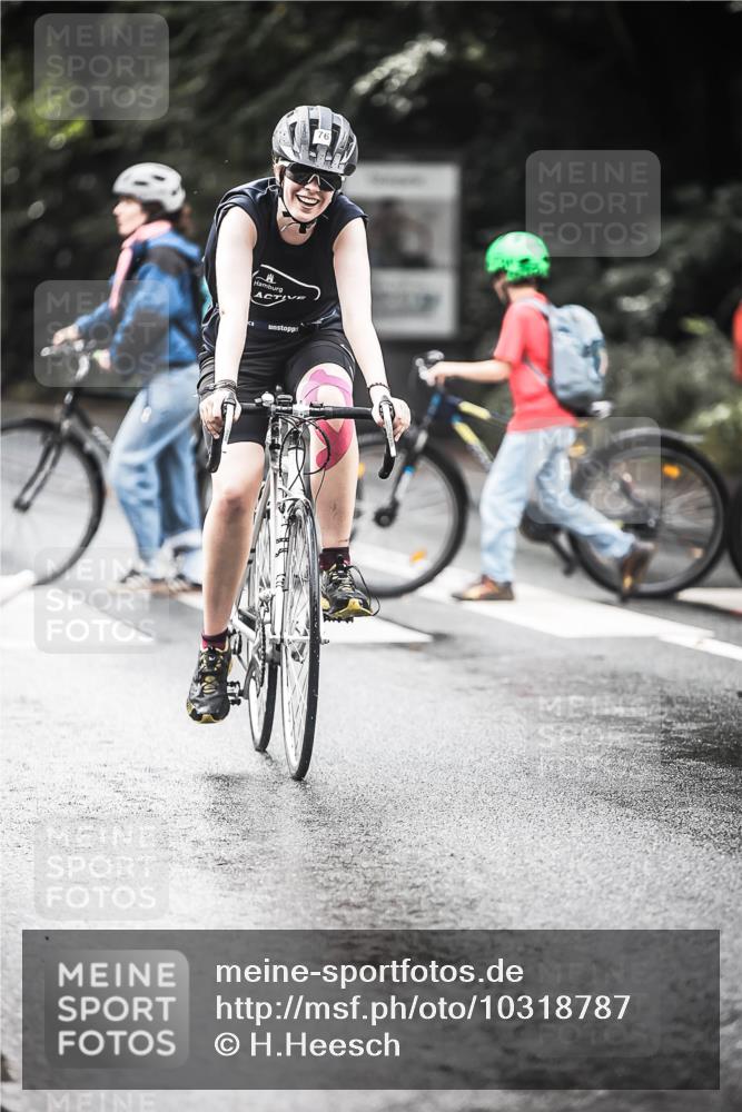 13.09.2026 - Stadtparktriathlon H.Heesch http://msf.ph/oto/10318787 13.09.2026 11:54:41 Radfahren 724, 763, 840, 863, 946 meine-sportfotos.de