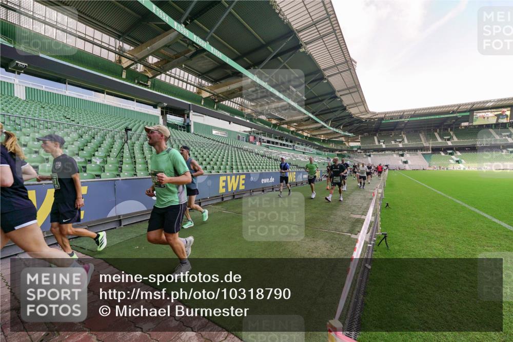 13.09.2026 - 21. swb-Marathon Bremen Michael Burmester http://msf.ph/oto/10318790 13.09.2026 13:17:10 Laufen im Stadion 134, 153, 231, 267, 271, 311, 449, 588, 598, 612, 653, 990, 1057, 1185, 1312, 1424, 1425, 1465, 1539, 1790, 1813, 1825, 1987, 2013, 2067, 2096, 2218, 2259, 2351, 2363, 2381, 2389, 2419, 2468, 2532, 2550, 2562, 2579, 2586, 2601, 2647, 2655, 2664, 2678, 2698, 2778, 2797, 2799, 2821, 2846, 2974, 2984, 2996, 3001, 3104, 3133, 3180, 3195, 3213, 3237, 3314, 3331, 3337, 3366, 3387, 3421, 3431, 3479, 3486, 3501, 3506, 3512, 3548, 3654 meine-sportfotos.de