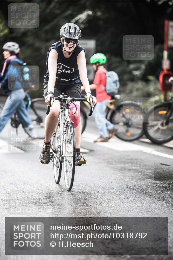13.09.2026 - Stadtparktriathlon H.Heesch http://msf.ph/oto/10318792 13.09.2026 11:54:42 Radfahren 724, 763, 840, 863, 946 meine-sportfotos.de