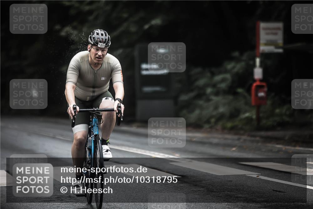 13.09.2026 - Stadtparktriathlon H.Heesch http://msf.ph/oto/10318795 13.09.2026 13:02:47 Radfahren 1193, 1235, 1375, 1405 meine-sportfotos.de