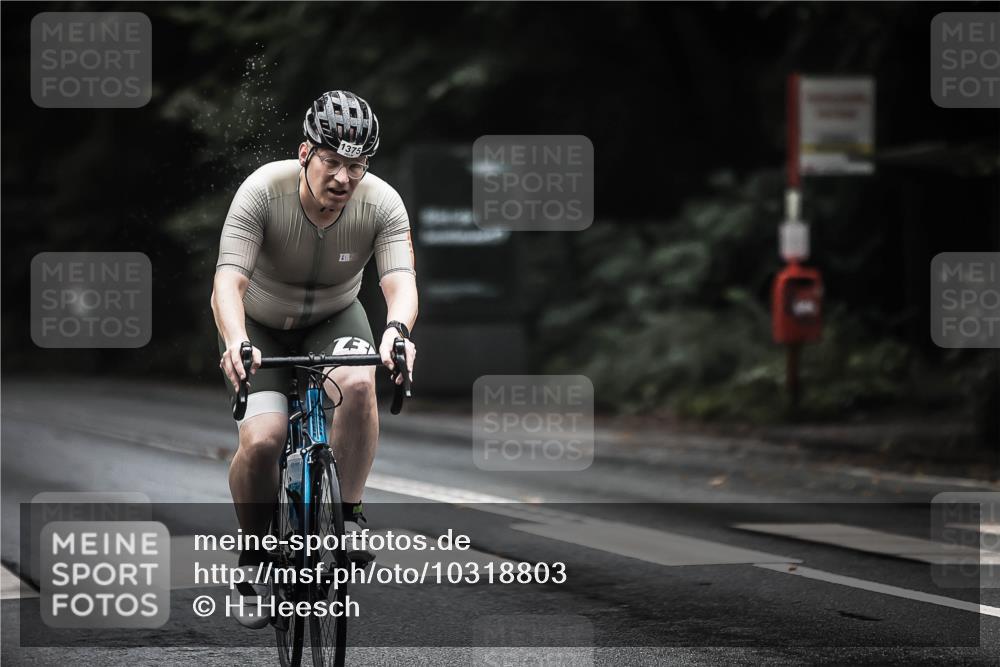13.09.2026 - Stadtparktriathlon H.Heesch http://msf.ph/oto/10318803 13.09.2026 13:02:47 Radfahren 1193, 1235, 1375, 1405 meine-sportfotos.de