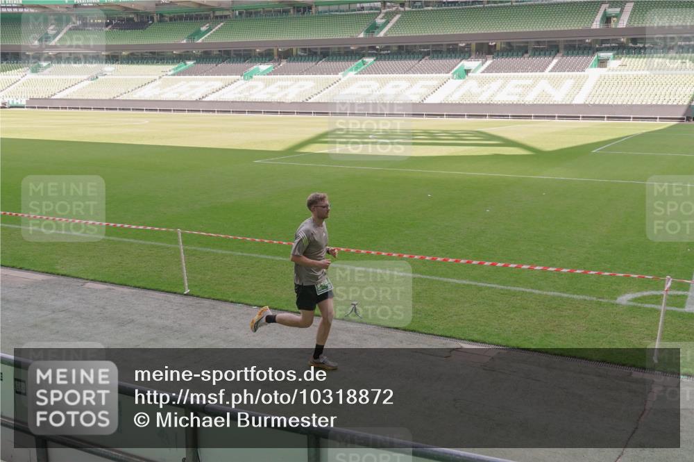 13.09.2026 - 21. swb-Marathon Bremen Michael Burmester http://msf.ph/oto/10318872 13.09.2026 12:54:01 Laufen im Stadion 102, 145, 161, 189, 201, 313, 376, 385, 461, 472, 481, 541, 560, 615, 616, 666, 675, 696, 740, 755, 816, 827, 982, 985, 987, 1053, 1056, 1076, 1207, 1252, 1297, 1419, 1433, 1445, 1468, 1528, 1542, 1551, 1631, 1658, 1664, 1704, 1707, 1814, 2007, 2043, 2055, 2203, 2280, 2350, 2362, 2390, 2401, 2422, 2454, 2499, 2623, 2701, 2733, 2801, 2820, 2824, 2858, 2870, 2882, 2913, 2922, 2962, 2971, 2997, 3012, 3054, 3206, 3236, 3241, 3356, 3357, 3362, 3413, 4605 meine-sportfotos.de