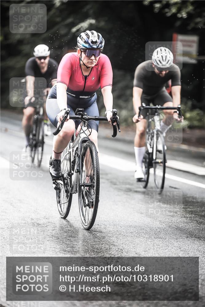 13.09.2026 - Stadtparktriathlon H.Heesch http://msf.ph/oto/10318901 13.09.2026 11:54:50 Radfahren 731, 859, 860, 869, 935 meine-sportfotos.de
