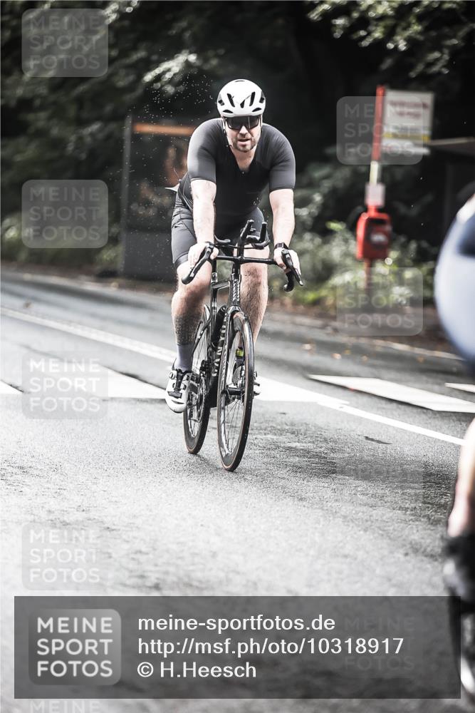 13.09.2026 - Stadtparktriathlon H.Heesch http://msf.ph/oto/10318917 13.09.2026 11:54:51 Radfahren 731, 859, 860, 869, 935 meine-sportfotos.de