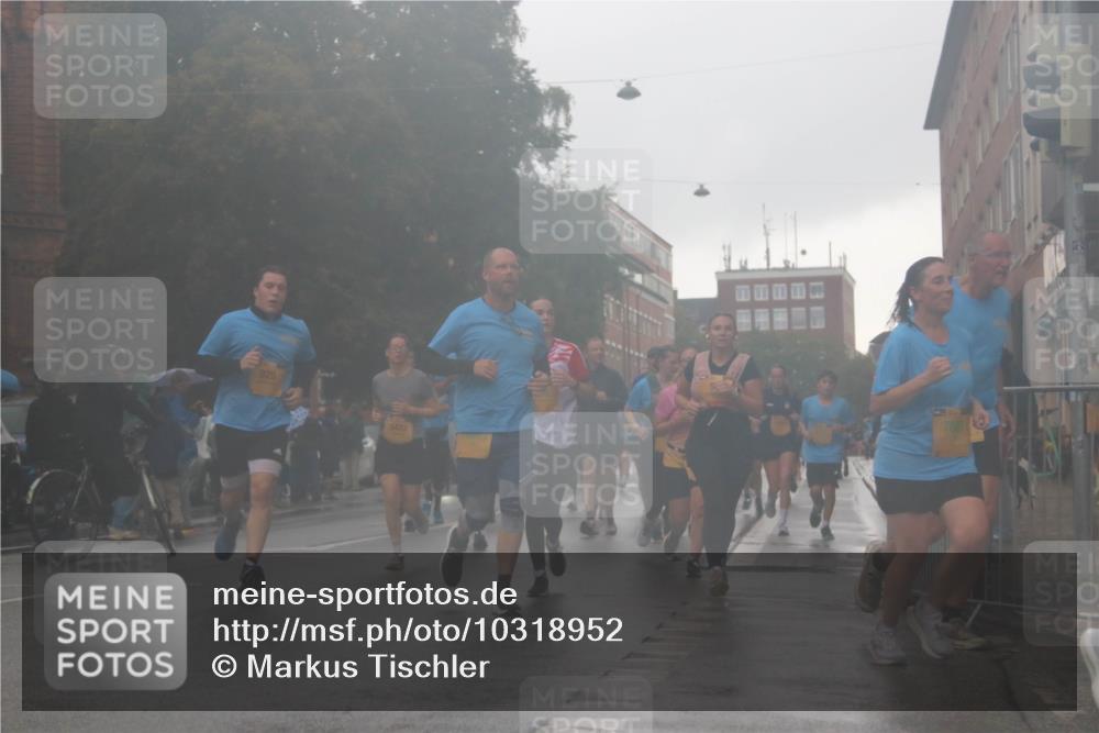 13.09.2026 - Kiel Lauf Markus Tischler http://msf.ph/oto/10318952 13.09.2026 10:50:06 Fleethörn 825 meine-sportfotos.de