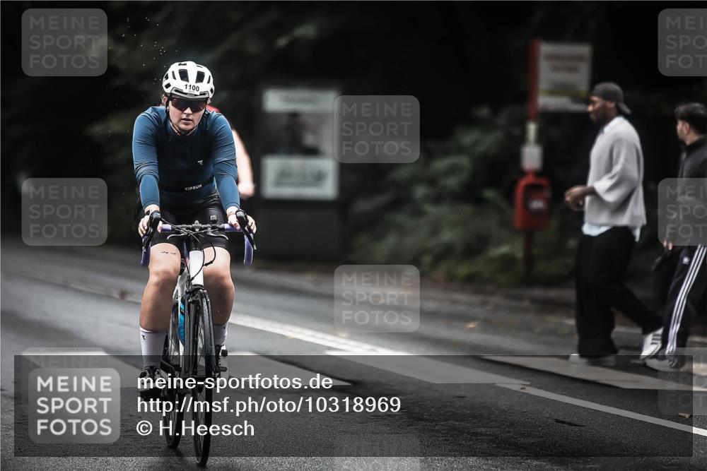 13.09.2026 - Stadtparktriathlon H.Heesch http://msf.ph/oto/10318969 13.09.2026 13:03:08 Radfahren 1100, 1234, 1251, 1257 meine-sportfotos.de