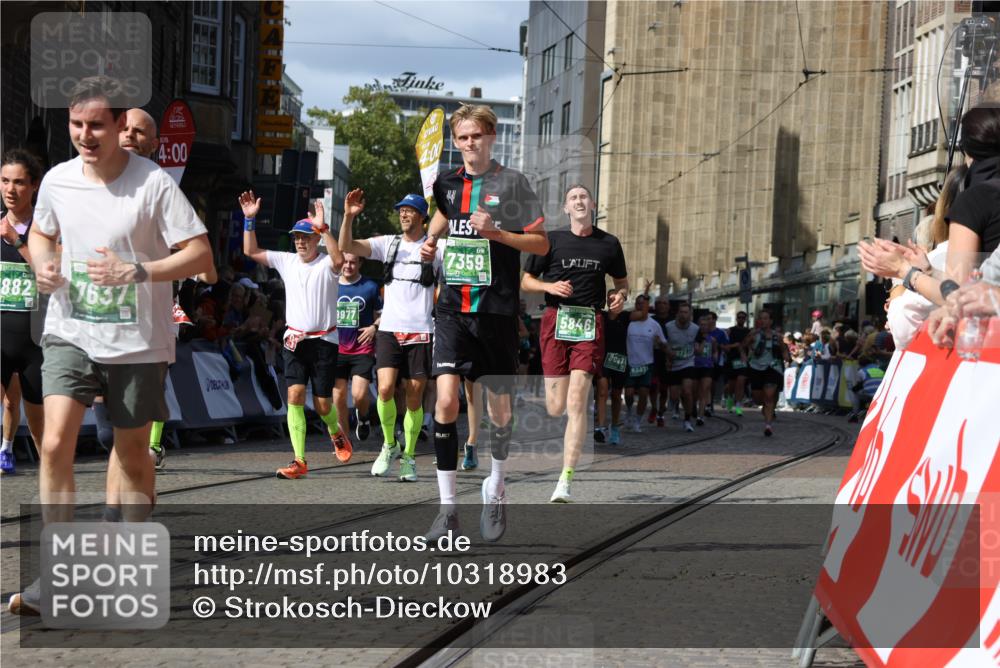 13.09.2026 - 21. swb-Marathon Bremen Strokosch-Dieckow http://msf.ph/oto/10318983 13.09.2026 13:31:04 Ziel 244, 625, 800, 834, 1533, 1771, 1841, 1926, 1941, 2369, 2452, 2723, 2985, 4206, 4251, 4332, 4342, 4425, 4757, 4920, 5551, 5600, 5681, 5802, 5822, 5900, 6134, 6343, 6347, 6523, 7012, 7253, 7567, 7645, 9290, 9507, 9653, 9692, 9699, 9767, 9825, 13090, 217, 1398, 2244, 2513, 2802, 3396, 3762, 4477, 4647, 5673, 5720, 5846, 6419, 6619, 6732, 7296, 7359, 7812, 7882, 8035, 8097, 8342, 8382, 8726, 9147, 9274, 9337, 9822, 9969, 9977, 13066 meine-sportfotos.de