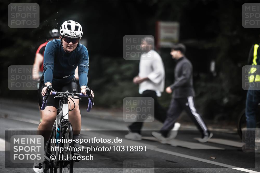 13.09.2026 - Stadtparktriathlon H.Heesch http://msf.ph/oto/10318991 13.09.2026 13:03:08 Radfahren 1100, 1234, 1251, 1257 meine-sportfotos.de