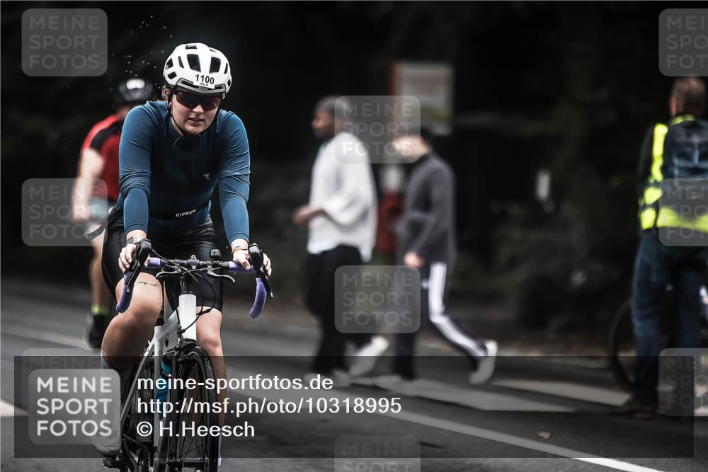 13.09.2026 - Stadtparktriathlon H.Heesch http://msf.ph/oto/10318995 13.09.2026 13:03:08 Radfahren 1100, 1234, 1251, 1257 meine-sportfotos.de