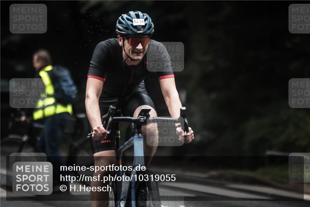13.09.2026 - Stadtparktriathlon H.Heesch http://msf.ph/oto/10319055 13.09.2026 13:03:13 Radfahren 1100, 1234, 1257, 1426 meine-sportfotos.de
