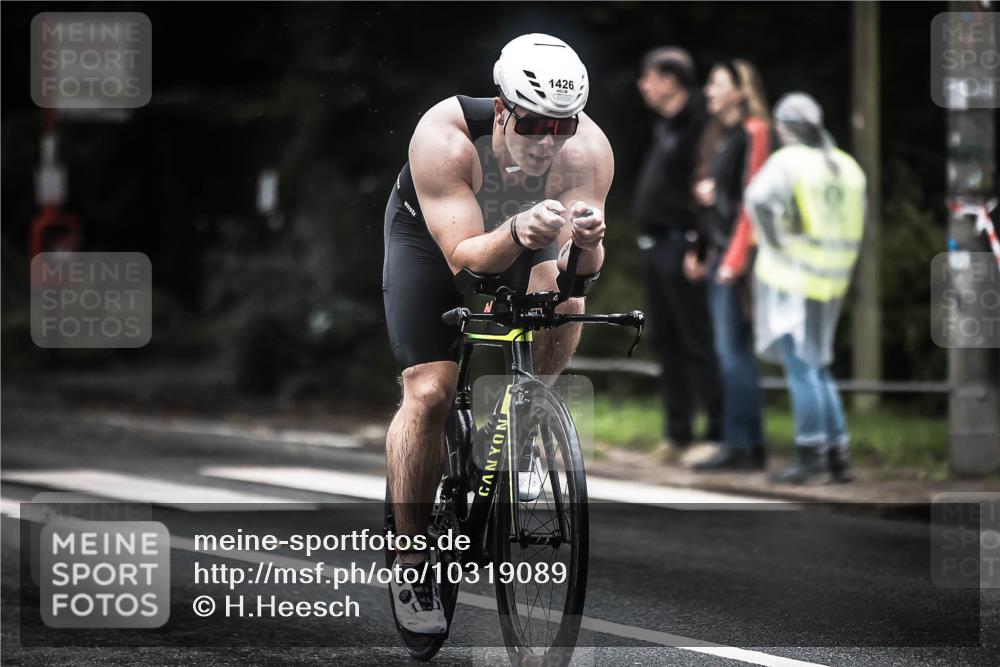 13.09.2026 - Stadtparktriathlon H.Heesch http://msf.ph/oto/10319089 13.09.2026 13:03:20 Radfahren 1078, 1348, 1426 meine-sportfotos.de