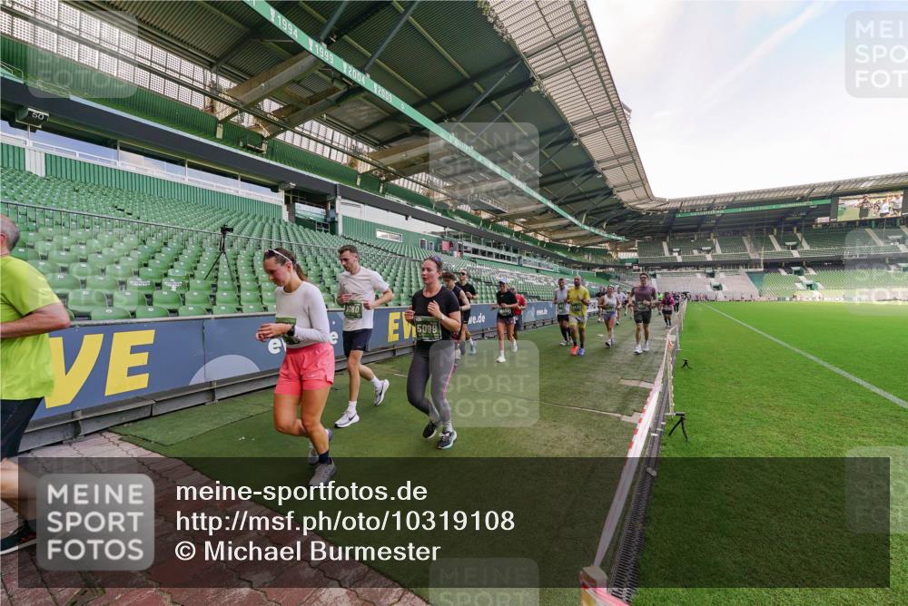 13.09.2026 - 21. swb-Marathon Bremen Michael Burmester http://msf.ph/oto/10319108 13.09.2026 13:17:39 Laufen im Stadion 134, 153, 267, 271, 311, 404, 449, 546, 588, 732, 753, 837, 990, 1057, 1185, 1312, 1424, 1425, 1465, 1539, 1790, 1813, 1825, 1844, 1868, 1987, 2056, 2067, 2096, 2123, 2259, 2357, 2358, 2363, 2381, 2389, 2419, 2532, 2550, 2562, 2579, 2586, 2601, 2614, 2647, 2655, 2778, 2797, 2821, 2849, 2857, 2880, 2893, 2974, 2984, 2996, 2999, 3100, 3104, 3146, 3180, 3195, 3210, 3213, 3314, 3337, 3366, 3387, 3421, 3431, 3476, 3479, 3501, 3506, 3537, 3548, 3633, 3654, 3740, 4478 meine-sportfotos.de