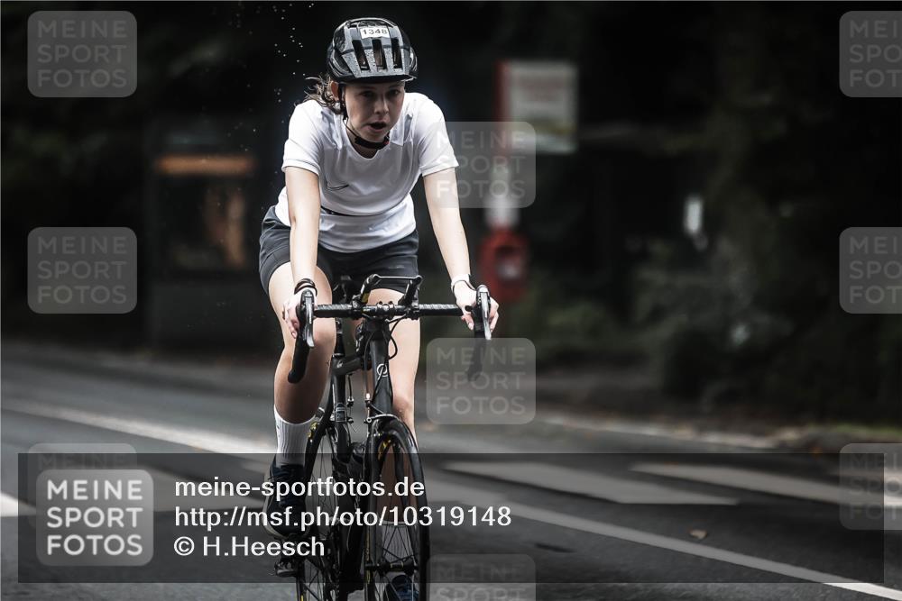 13.09.2026 - Stadtparktriathlon H.Heesch http://msf.ph/oto/10319148 13.09.2026 13:03:25 Radfahren 1078, 1250, 1348, 1426 meine-sportfotos.de