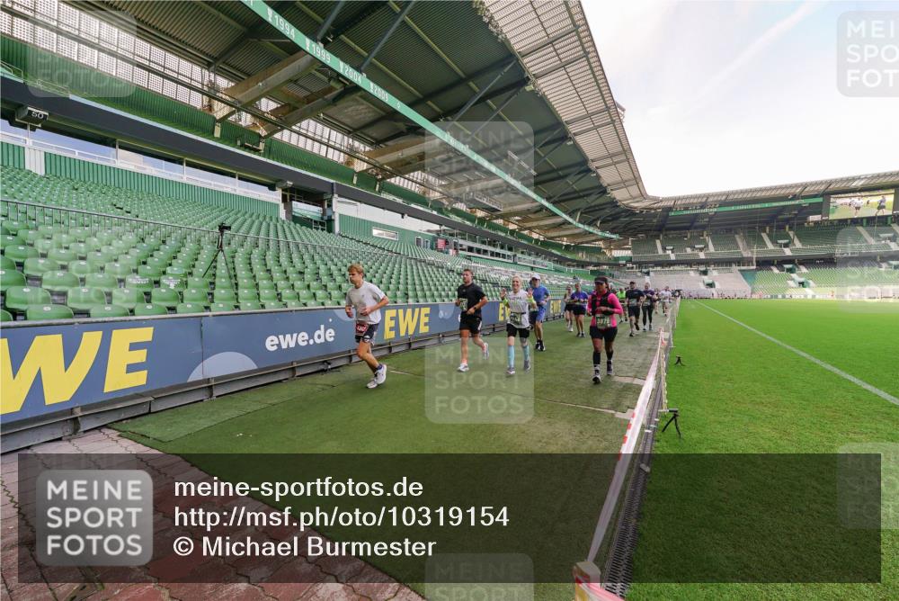 13.09.2026 - 21. swb-Marathon Bremen Michael Burmester http://msf.ph/oto/10319154 13.09.2026 13:17:44 Laufen im Stadion 134, 153, 267, 271, 311, 404, 449, 546, 588, 732, 753, 837, 990, 1057, 1312, 1424, 1425, 1465, 1539, 1790, 1813, 1825, 1844, 1868, 1987, 2056, 2067, 2096, 2123, 2259, 2357, 2358, 2363, 2381, 2389, 2419, 2532, 2550, 2562, 2586, 2601, 2614, 2647, 2655, 2778, 2797, 2821, 2849, 2857, 2880, 2893, 2974, 2984, 2996, 2999, 3096, 3100, 3104, 3146, 3180, 3195, 3210, 3213, 3314, 3337, 3366, 3421, 3431, 3476, 3479, 3501, 3506, 3537, 3548, 3633, 3654, 3740, 4478 meine-sportfotos.de