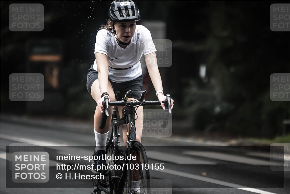 13.09.2026 - Stadtparktriathlon H.Heesch http://msf.ph/oto/10319155 13.09.2026 13:03:25 Radfahren 1078, 1250, 1348, 1426 meine-sportfotos.de