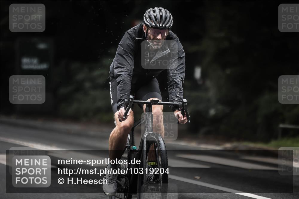 13.09.2026 - Stadtparktriathlon H.Heesch http://msf.ph/oto/10319204 13.09.2026 13:03:28 Radfahren 1078, 1097, 1250, 1348, 1389 meine-sportfotos.de