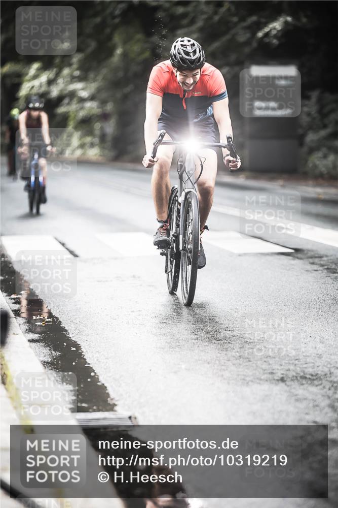 13.09.2026 - Stadtparktriathlon H.Heesch http://msf.ph/oto/10319219 13.09.2026 11:55:11 Radfahren 779, 788, 800, 893, 897, 905, 948 meine-sportfotos.de