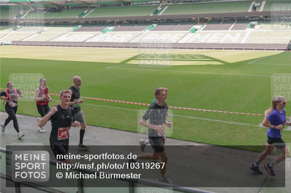13.09.2026 - 21. swb-Marathon Bremen Michael Burmester http://msf.ph/oto/10319267 13.09.2026 12:54:24 Laufen im Stadion 145, 161, 189, 201, 313, 376, 385, 388, 461, 472, 481, 495, 541, 560, 615, 616, 666, 675, 696, 740, 755, 816, 827, 982, 985, 987, 1053, 1056, 1076, 1197, 1207, 1390, 1419, 1433, 1445, 1468, 1528, 1551, 1599, 1631, 1658, 1664, 1704, 1707, 1814, 2055, 2125, 2234, 2251, 2280, 2362, 2383, 2390, 2401, 2422, 2454, 2474, 2499, 2623, 2701, 2733, 2801, 2820, 2824, 2858, 2870, 2882, 2913, 2922, 2962, 2971, 2997, 3012, 3054, 3134, 3175, 3206, 3241, 3246, 3346, 3356, 3357, 3362, 3413, 3716 meine-sportfotos.de