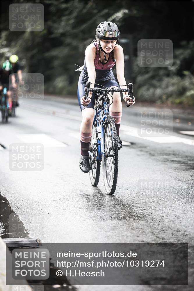 13.09.2026 - Stadtparktriathlon H.Heesch http://msf.ph/oto/10319274 13.09.2026 11:55:14 Radfahren 779, 788, 800, 856, 893, 905, 948 meine-sportfotos.de
