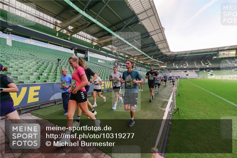 13.09.2026 - 21. swb-Marathon Bremen Michael Burmester http://msf.ph/oto/10319277 13.09.2026 13:17:57 Laufen im Stadion 134, 267, 271, 311, 404, 449, 486, 546, 588, 732, 753, 837, 990, 1057, 1424, 1425, 1790, 1813, 1825, 1844, 1868, 1987, 2056, 2067, 2096, 2123, 2137, 2259, 2294, 2357, 2358, 2381, 2389, 2419, 2453, 2532, 2550, 2562, 2586, 2601, 2614, 2647, 2655, 2797, 2821, 2849, 2857, 2879, 2880, 2893, 2984, 2996, 2999, 3096, 3100, 3104, 3146, 3180, 3195, 3210, 3213, 3314, 3337, 3366, 3421, 3431, 3476, 3479, 3501, 3506, 3537, 3548, 3633, 3654, 3740, 3879, 4478 meine-sportfotos.de